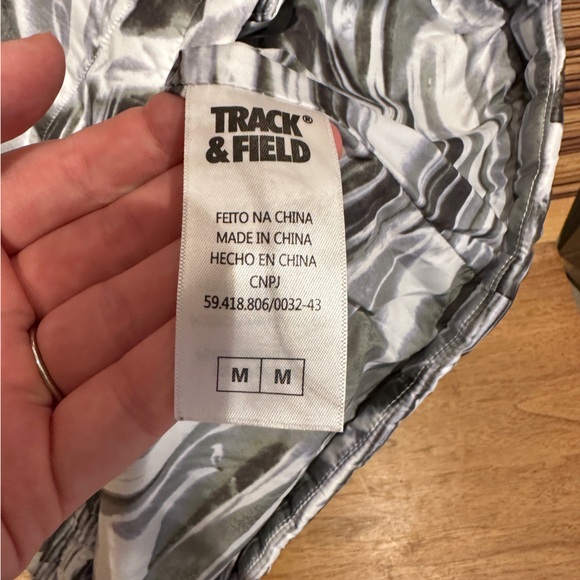 Track & Field Printed Puffer Vest size medium - Picture 9 of 9